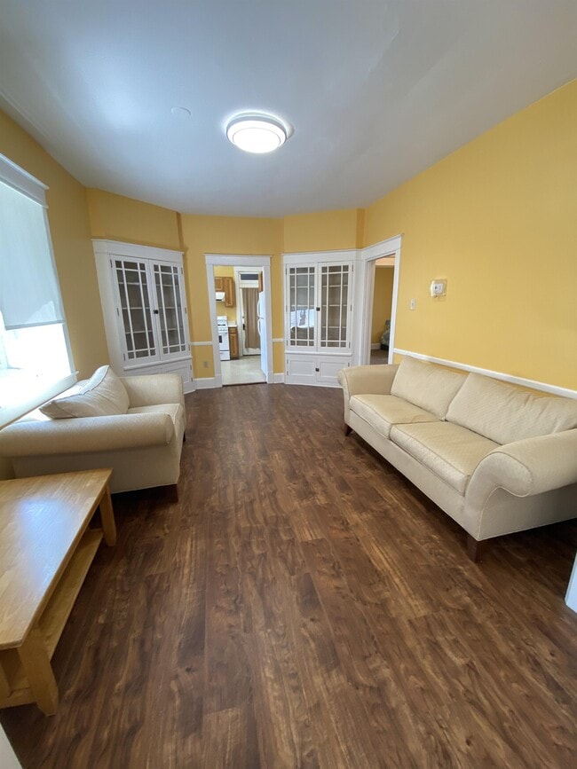 44 N 10th St Unit 1