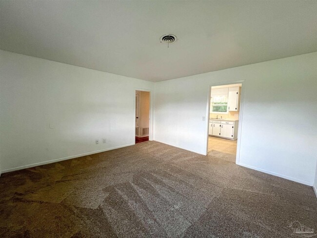 Photo - 7121 Marie Ave