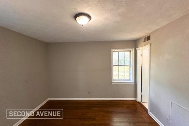 Photo - 4810 Summerlane Ave