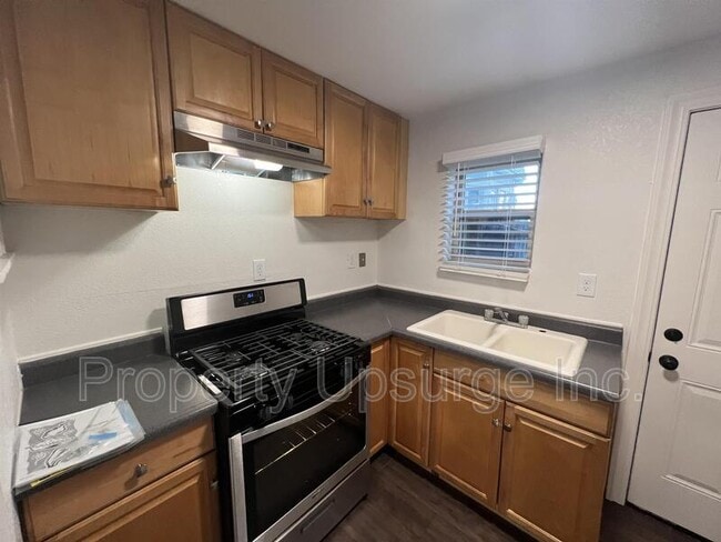 Photo - 1245 Grant St