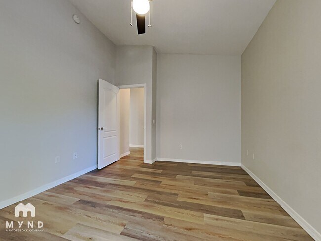 Photo - 1351 N Pleasant Dr