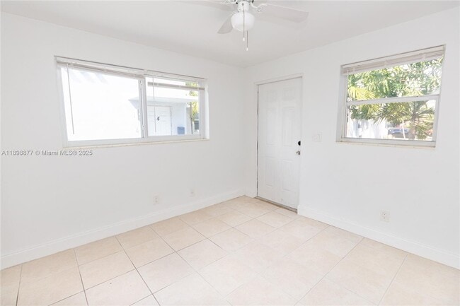 Photo - 1840 Fillmore St Unidad 9