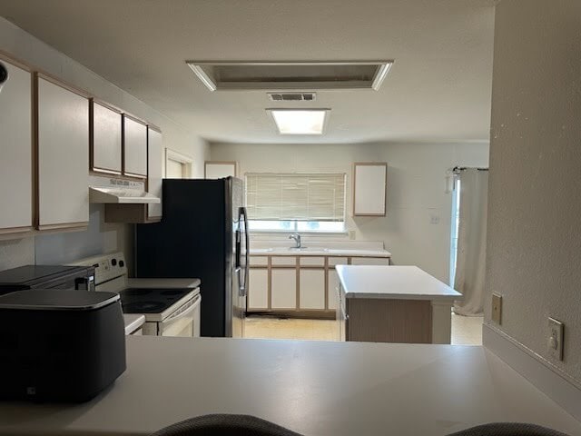 Photo - 405 Greener Dr