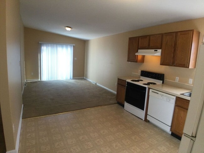 Photo - Christiansburg, 3 BR / 2 BA, August 14th