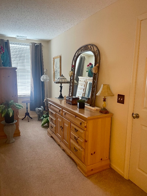 Photo - 214 Foxbury Square