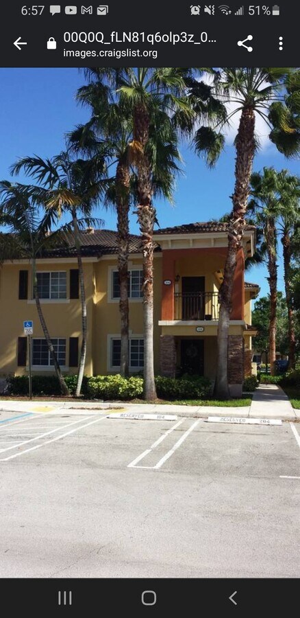 Photo - 985 NE 33rd Ter Condo Unit 985