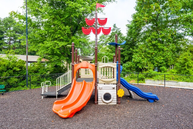 Villas of East Cobb