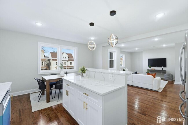 Photo - 46 Eppirt St