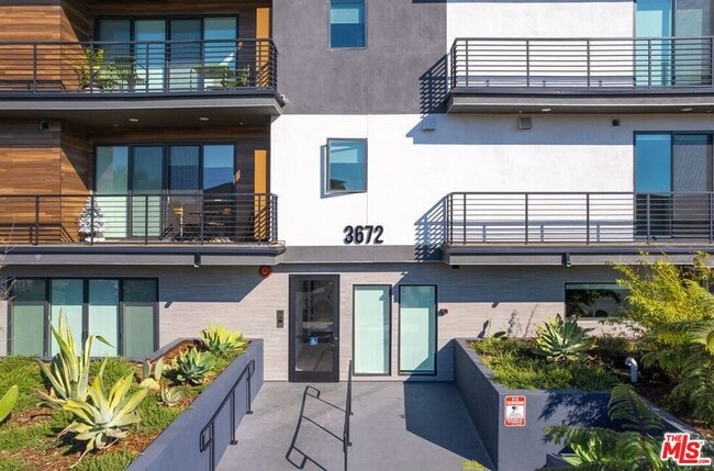 Photo - 3672 Jasmine Ave Unit 101