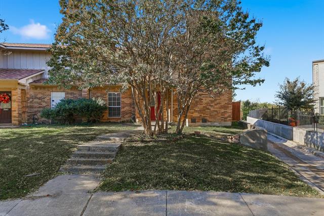 Photo - 2145 Willow Pl