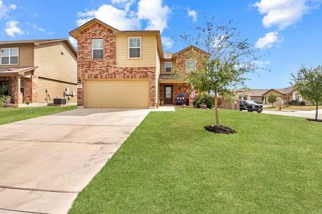 Photo - 432 Salt Fork