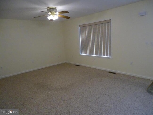 Photo - 10 Fairview Ave