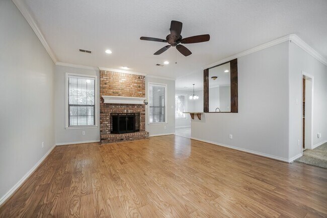 Photo - 16109 McQueen Rd