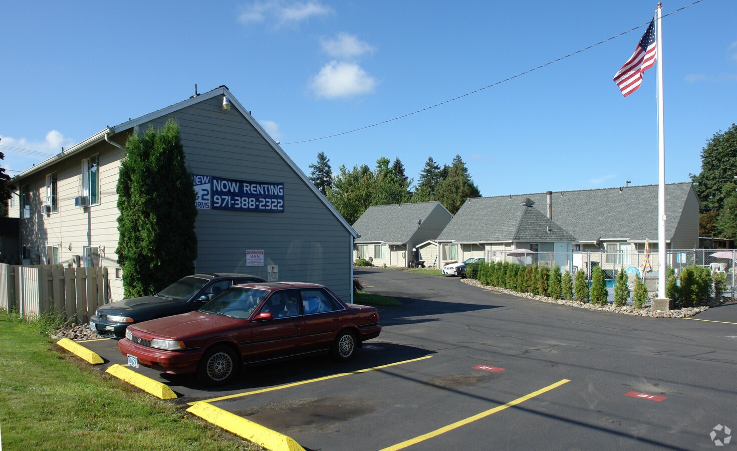 Photo - The Versailles Apartments