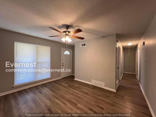 Photo - 7590 Amhurst Cove