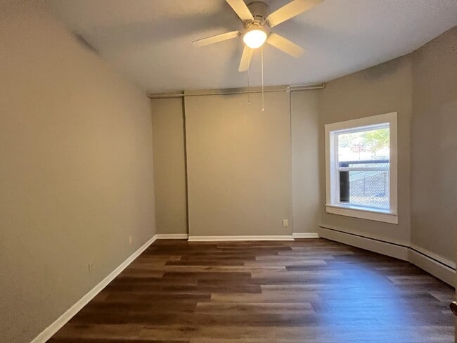 Photo - 1705 Sycamore St