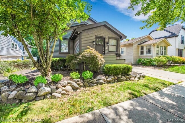Photo - 1444 Bennaville Ave