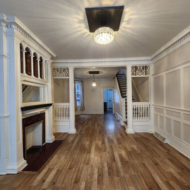 Photo - 720-722 W Granite Unidad 720 West Granite