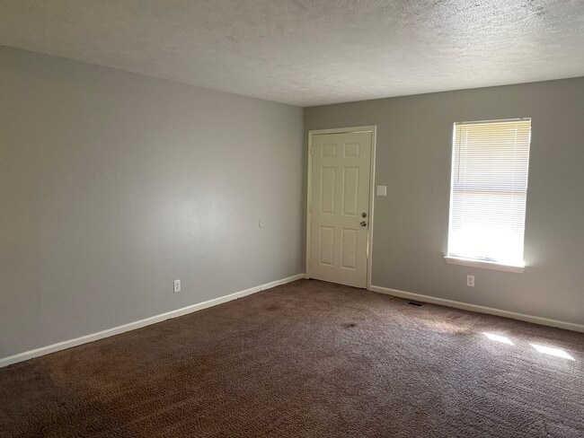 Photo - 22 Gardencrest Cv