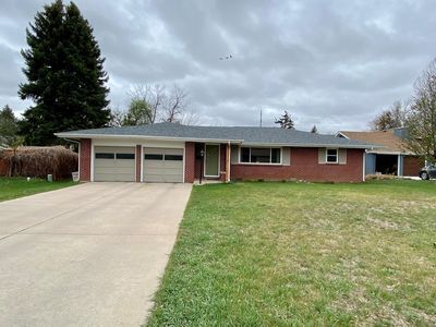 Building Photo - 209 Princeton Rd