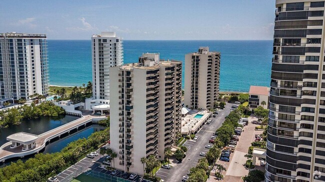 Building Photo - 4200 N Ocean Dr Unit 2-106 Rental