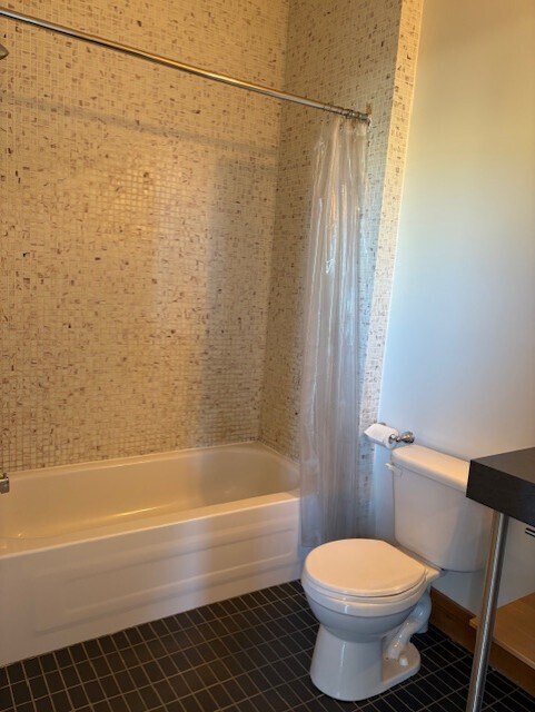 Photo - 1896 Av D'orléans