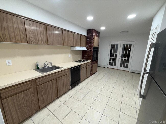 Photo - 8 Jonquill Ln