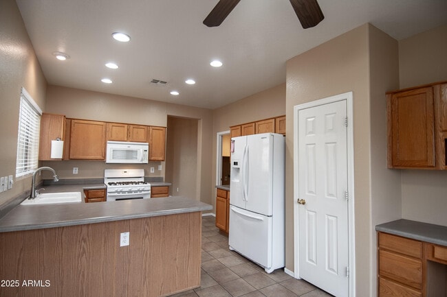 Photo - 25213 N 40th Ln