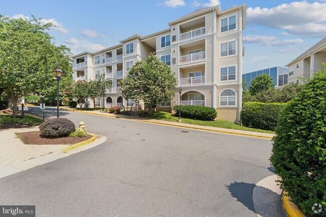 Building Photo - 4561 Strutfield Ln Unit 3106 Rental