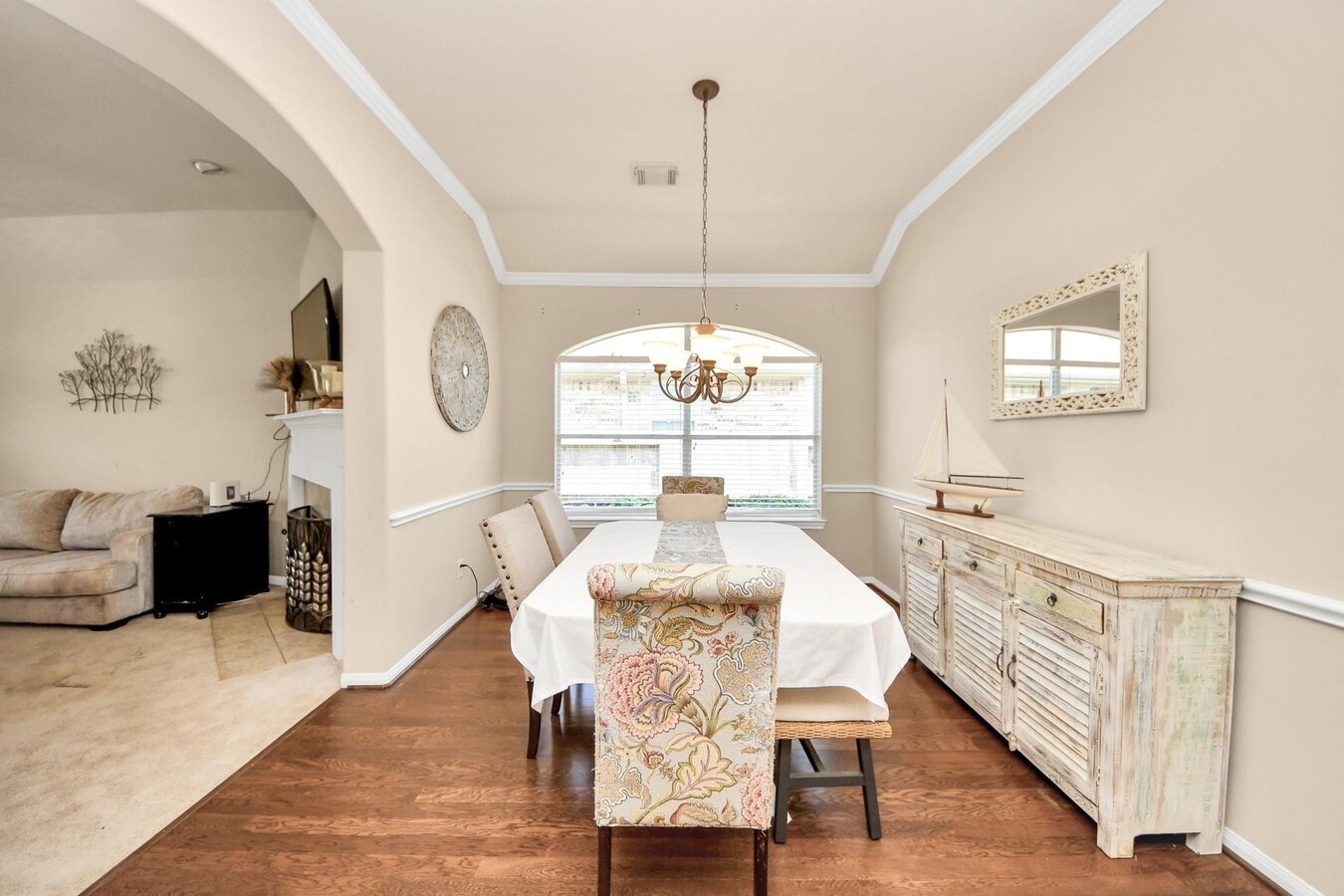 Photo - 945 Autumn Brook St