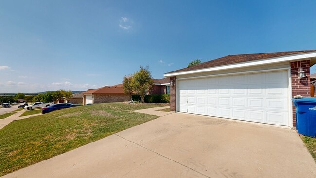 Photo - Completely repainted 4 bedroom ALL TILE ho...
