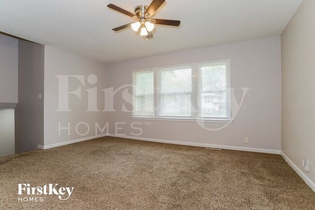 Photo - 8402 E 92nd Terrace