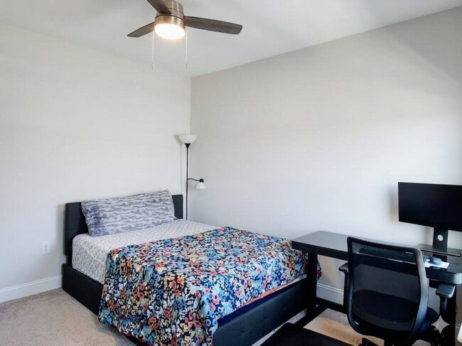Photo - 785 Cormiche Ln