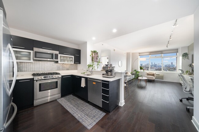 Photo - 1450 Washington St Unidad 1001 Rental