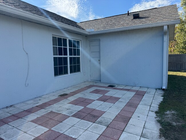 Photo - 1113 Gardanne Ct