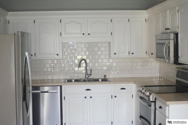 Photo - 9261 Adams St