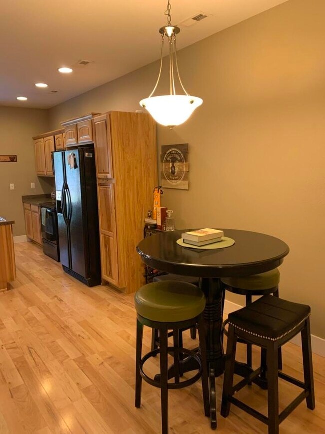 Photo - 1035 Rd Runner St