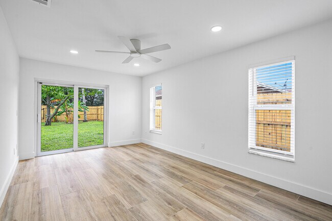Photo - 1303 White Pine Dr