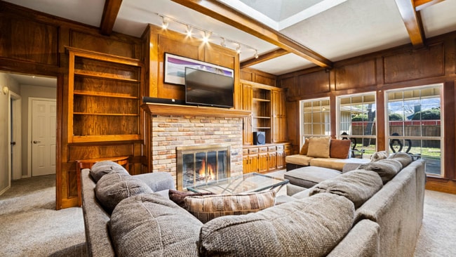 Photo - 3804 Matterhorn Dr