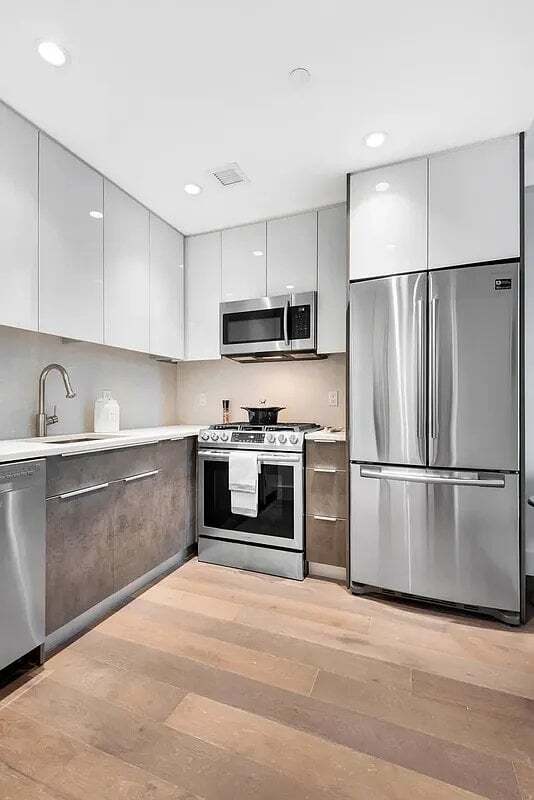 Photo - 227 Lexington Ave Unidad 501