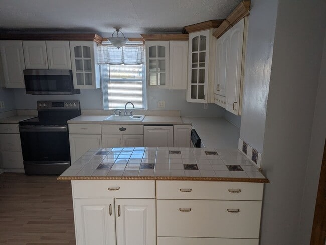 Photo - 3 Bedroom 2 Bath SFH