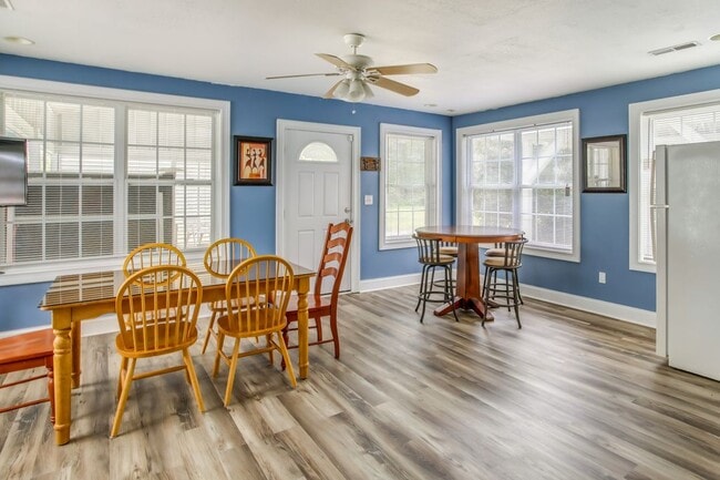 Photo - 1087 Burcale Rd