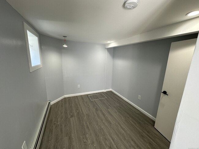 Photo - 48 Prest St Unit Lower Level