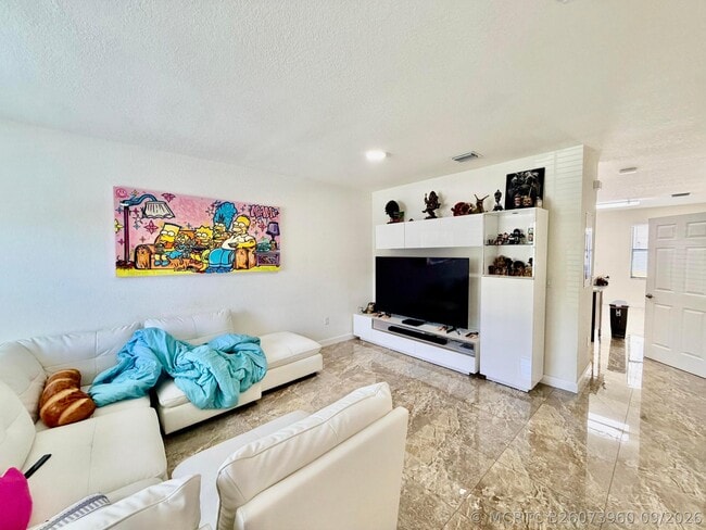 Photo - 10490 W 33rd Way