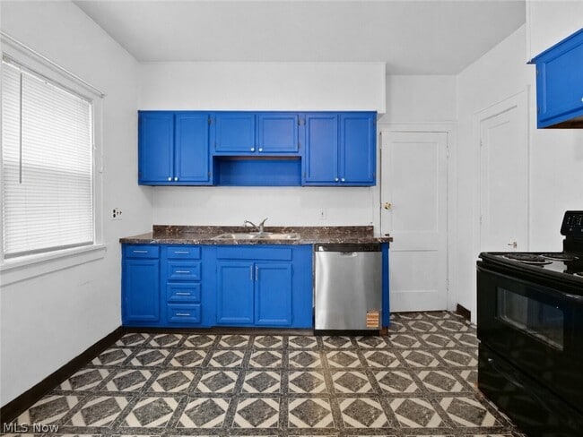 Photo - 3141 Kensington Rd