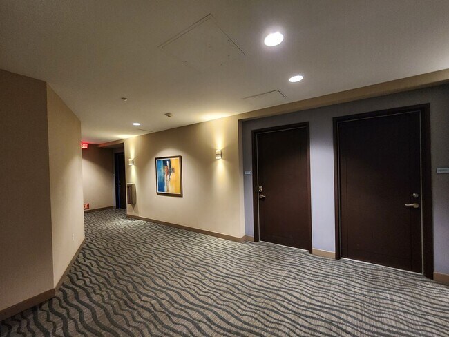 Photo - Beautiful Two Bedroom High Rise Condo