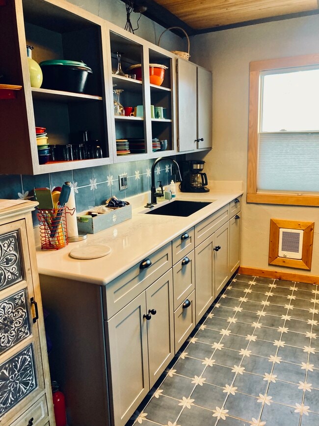 Brand new kitchen - 8016 Ryan Gulch Rd Unit Aspen Shadows