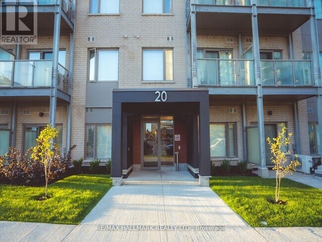 Photo - 20 Orchid Pl Dr Unité 204