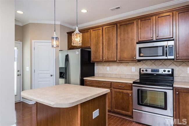 Photo - Room in Townhome on Keystone Park Dr