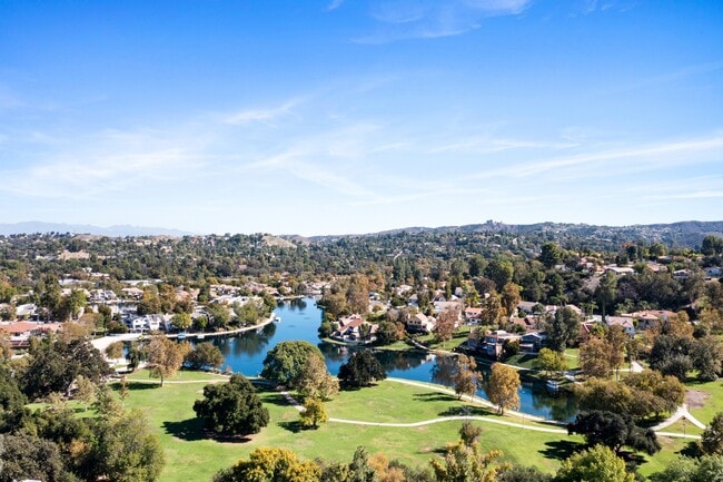 Photo - 4610 Park Granada